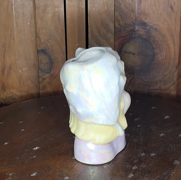 Vintage Ceramic Girl Head Vase - Picture 9 of 12